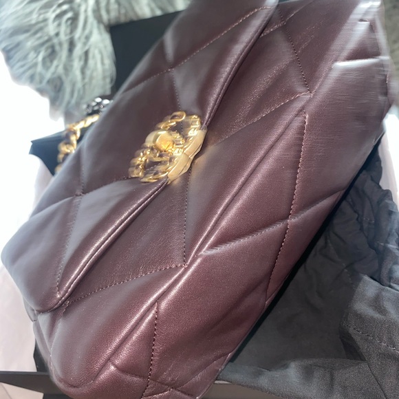 New Chanel 19 Purse brown gold bag chanelbag chanelpurse crossbody handbag - Picture 13 of 17